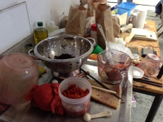 Measuring, grinding and sieving are part of the dye process